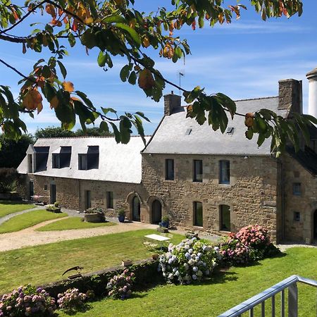 Les Ecolodges Sous Le Phare Louannec Extérieur photo
