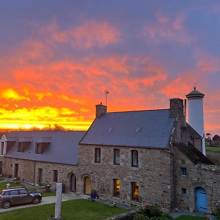 Les Ecolodges Sous Le Phare Louannec Extérieur photo