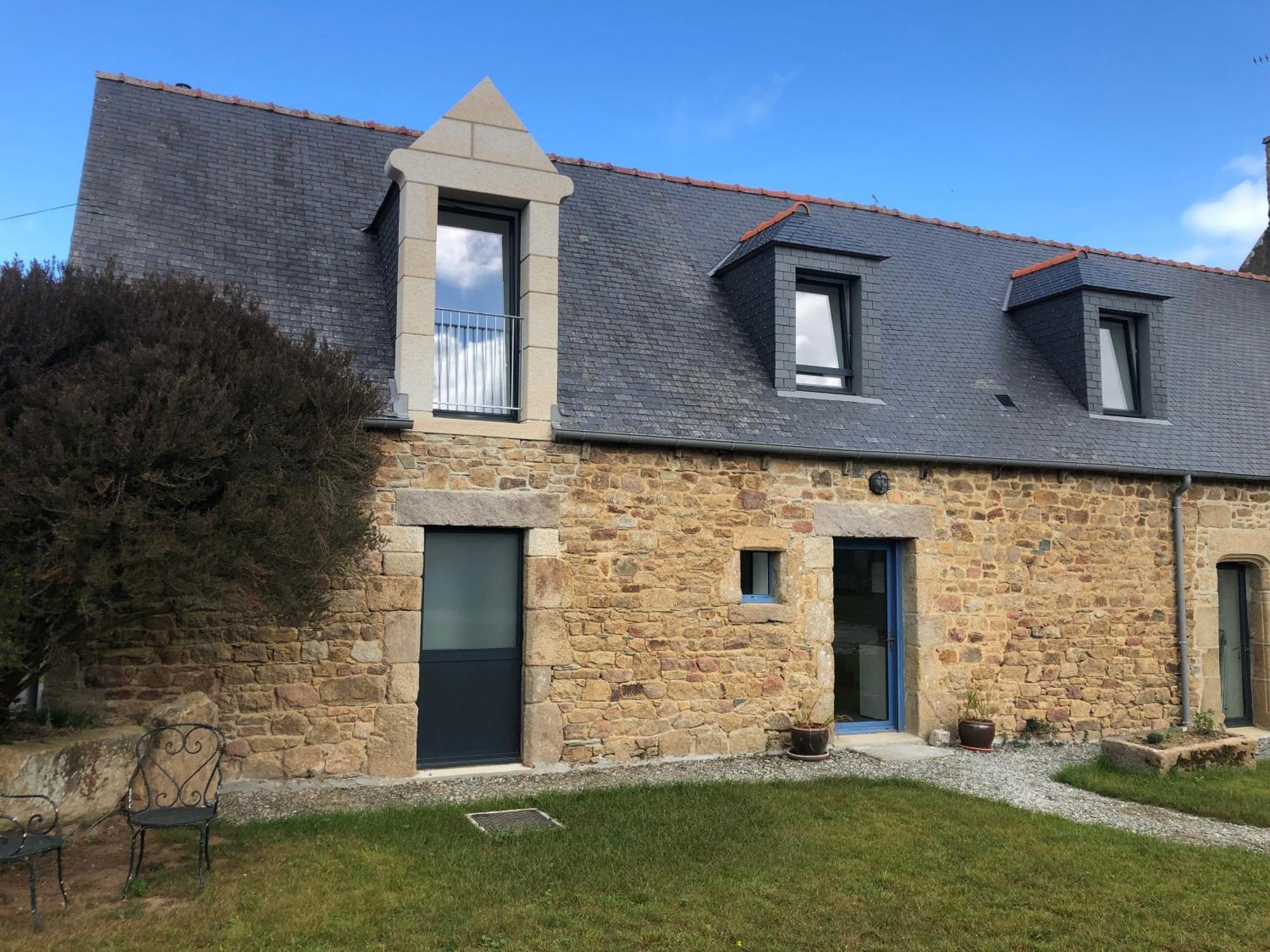 Les Ecolodges Sous Le Phare Louannec Extérieur photo