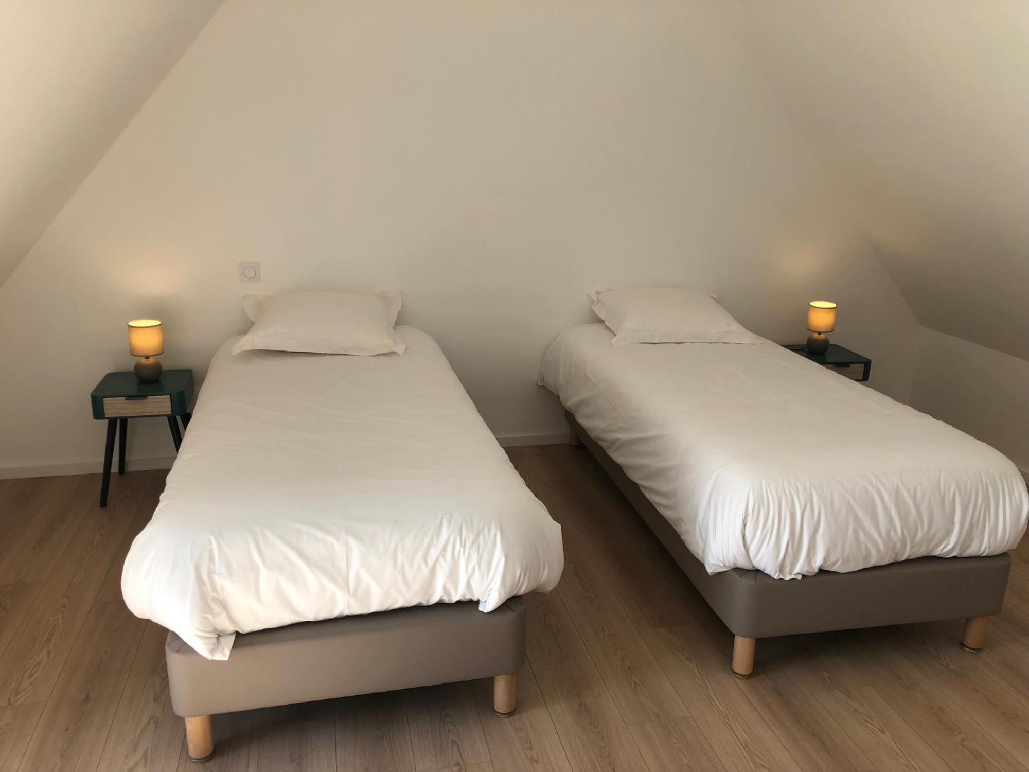 Les Ecolodges Sous Le Phare Louannec Extérieur photo